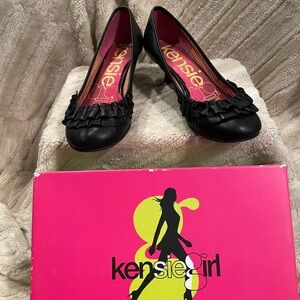 Kensie Girl Black Ruffle Women's Shoes